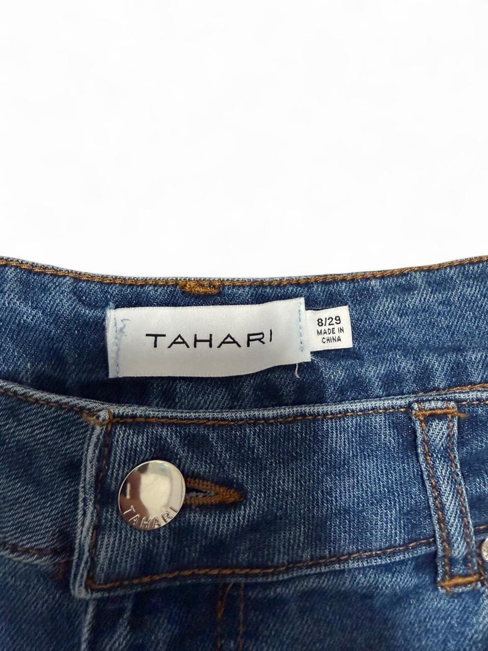 Tahari Classic Blue Denim Jean Shorts - Picture 2 of 4